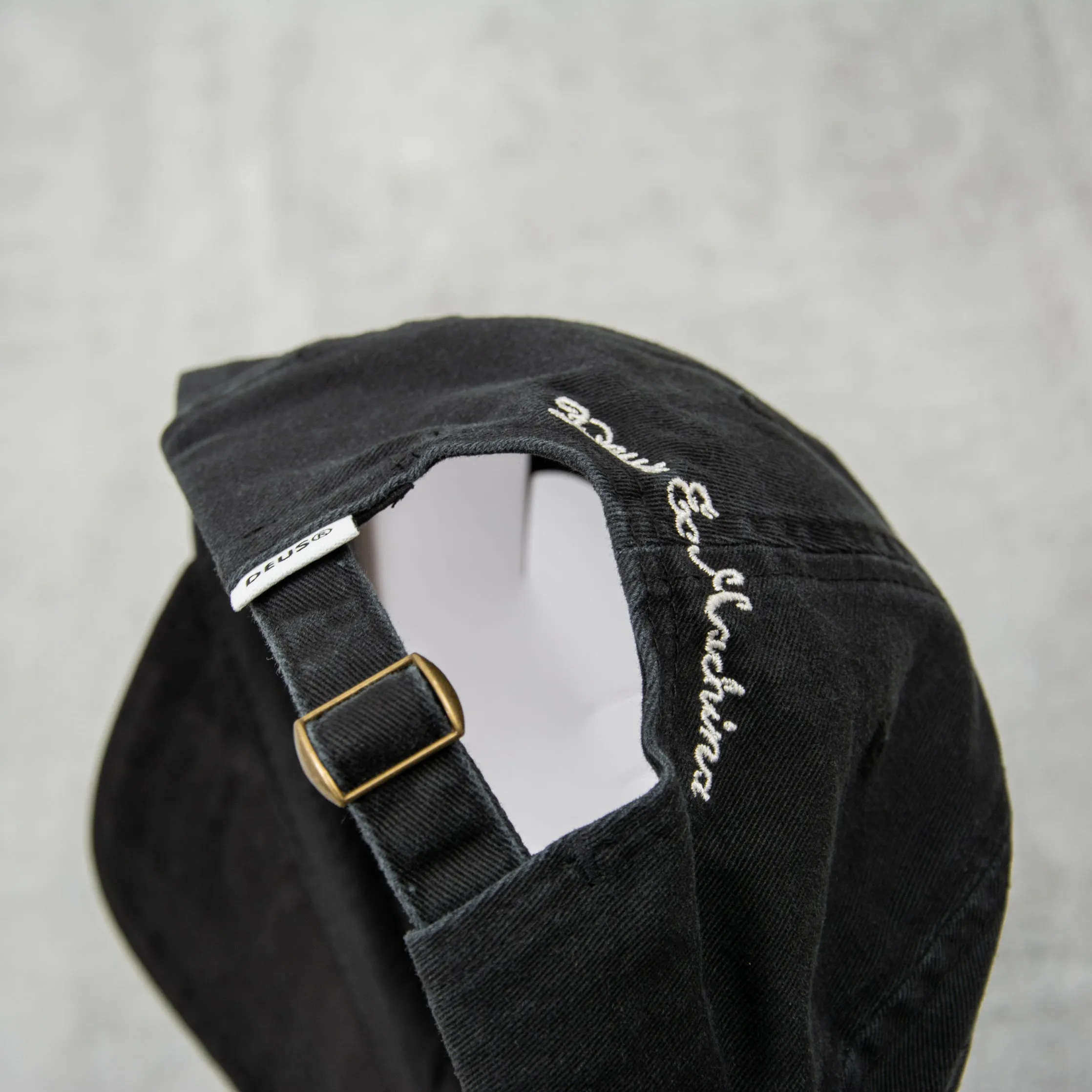 Deus ex Machina Metro Dad Cap - Black