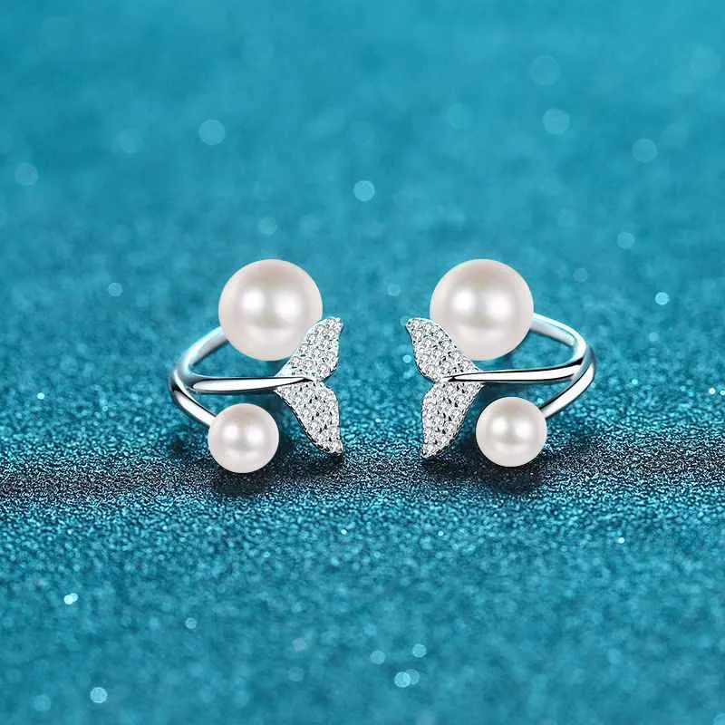 New Elegant Tail Shape Pearl Earrings Jewelry For Woman