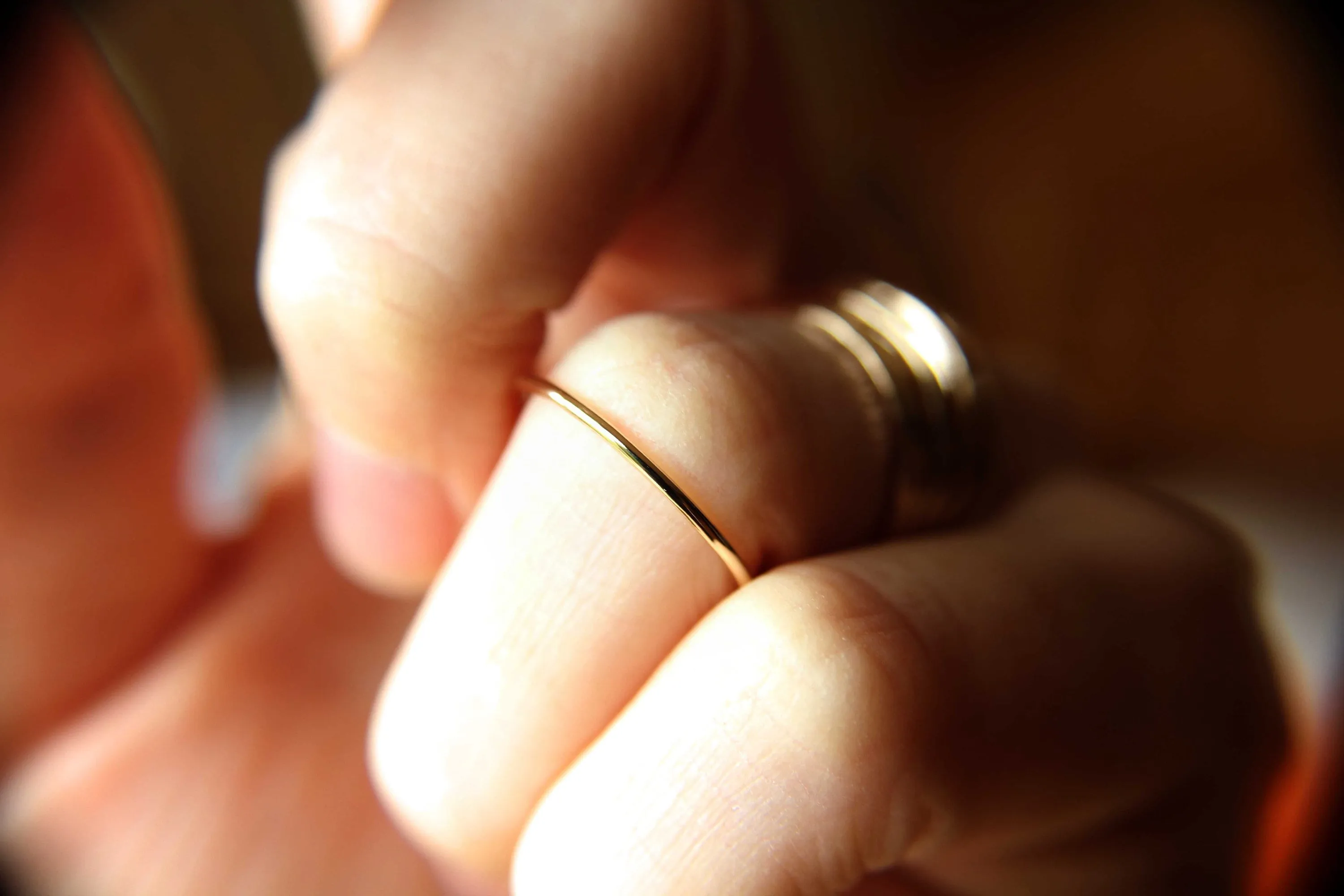 Thin Round Gold Stackable Ring, 14k Gold Filled, Stacking Rings, Dainty Gold Ring, Tiny Ring, Skinny Ring, Gold Filled Ring, Thin Gold Ring